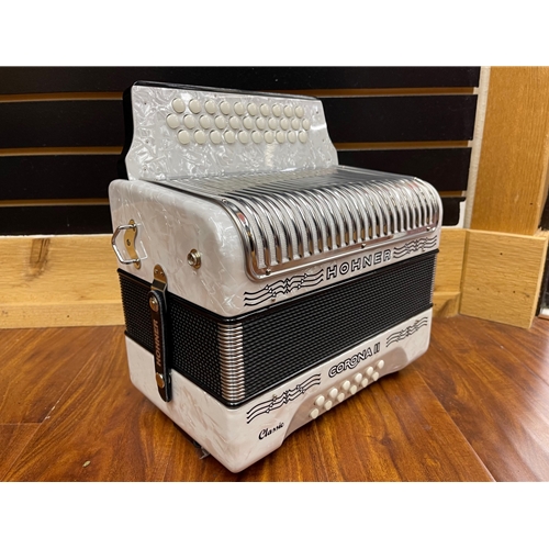 Hohner Corona II Classic FBbEb Pearl White